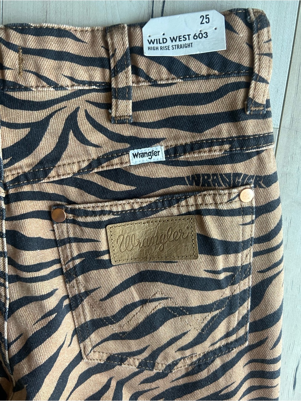 Wrangler Tiger Stripe High-Rise Jeans — Tan & Black - Picture 6 of 12